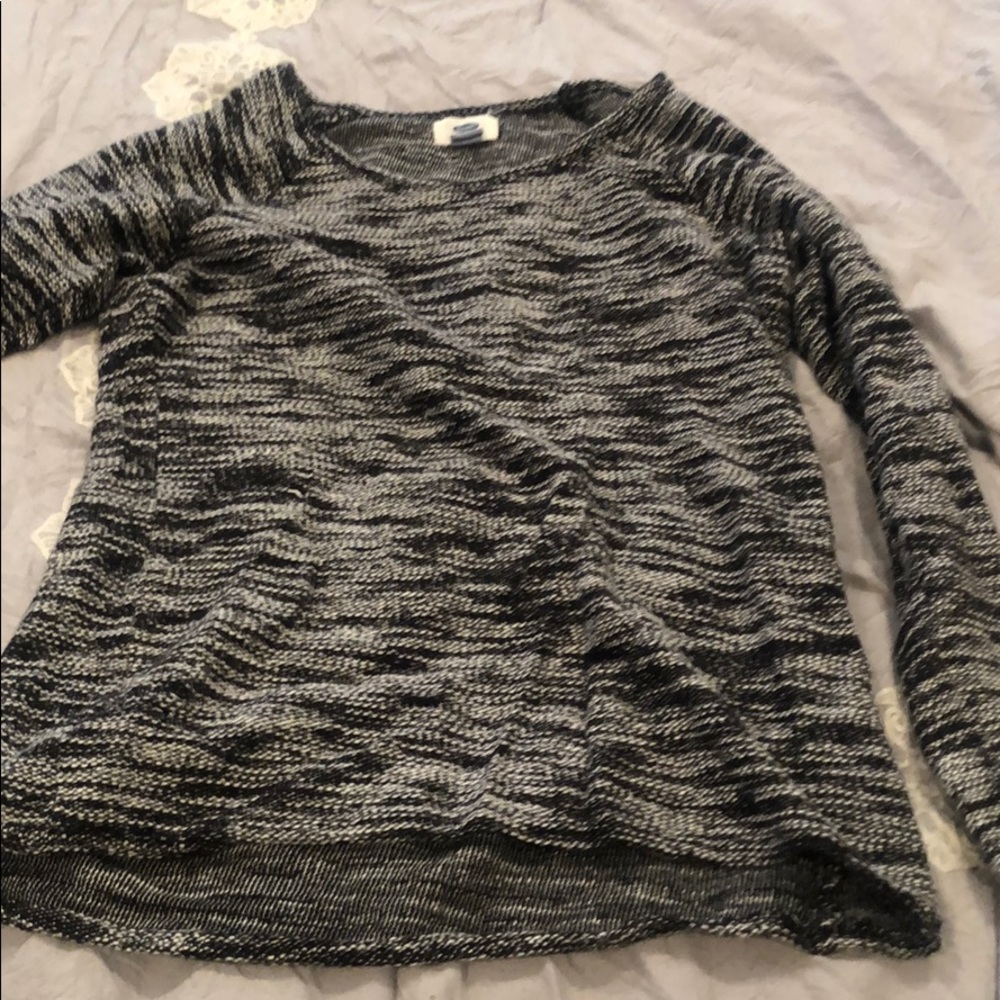 Old navy sweater
